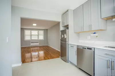 470 E Broadway #B-3, Long Beach, NY 11561 - Photo 12