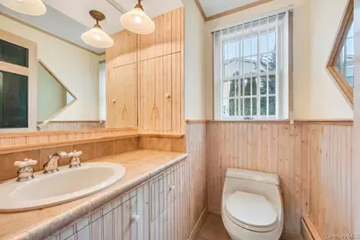 136 Harrison Avenue, Bethpage, NY 11714 - Photo 16