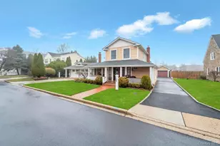 136 Harrison Ave, Bethpage, NY 11714 - Photo 2