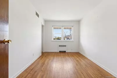 144-30 South Drive, Whitestone, NY 11357 - Photo 16