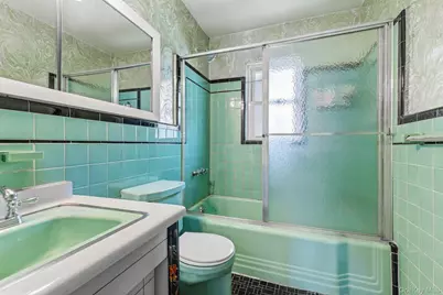144-30 South Drive, Whitestone, NY 11357 - Photo 12