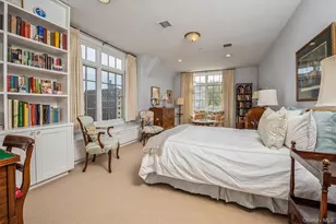 55 1st St, Pelham, NY 10803 - Photo 18