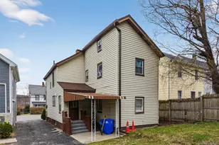 113 Old Bay St, Peekskill, NY 10566 - Photo 2