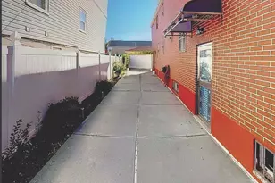 123-04 6th Ave, College Point, NY 11356 - Photo 22