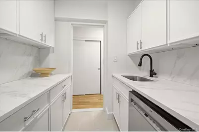 610 Waring Avenue #2H, Bronx, NY 10467 - Photo 14