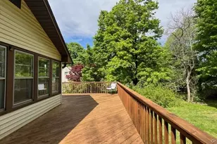 160 E Willow Tree Rd, Spring Valley, NY 10977 - Photo 20