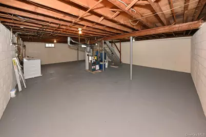 160 E Willow Tree Road, Spring Valley, NY 10977 - Photo 18