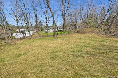 160 E Willow Tree Road, Spring Valley, NY 10977 - Photo 22