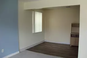 276 Temple Hill Rd, New Windsor, NY 12553 - Photo 6