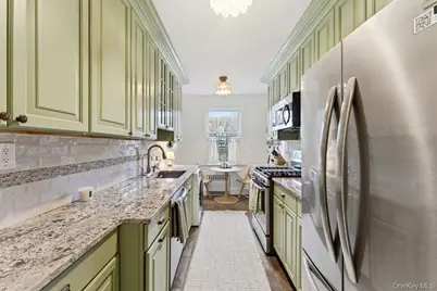 35-05 167th Street #1, Flushing, NY 11358 - Photo 6