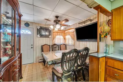 67 Myers Avenue, Hicksville, NY 11801 - Photo 8