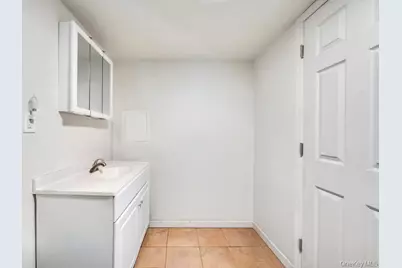 67 Myers Avenue, Hicksville, NY 11801 - Photo 12