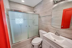 67 Myers Ave, Hicksville, NY 11801 - Photo 10