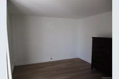 39 Split Cedar Drive, Islandia, NY 11749 - Photo 14