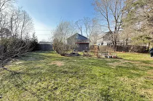 70 Wilbur Blvd, Poughkeepsie, NY 12603 - Photo 2