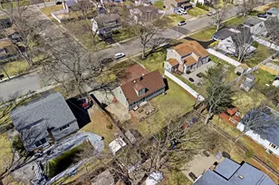 15 Newport Ave, Selden, NY 11784 - Photo 38