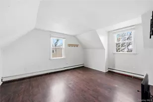 15 Newport Ave, Selden, NY 11784 - Photo 22