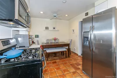 60-39 251st Street #2nd Fl, Little Neck, NY 11362 - Photo 10