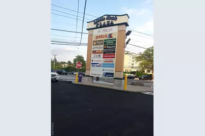 60-39 251st Street #2nd Fl, Little Neck, NY 11362 - Photo 32