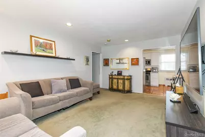 60-39 251st Street #2nd Fl, Little Neck, NY 11362 - Photo 4