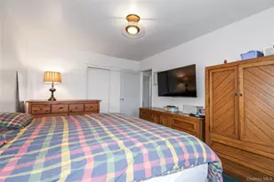 60-39 251st St, Little Neck, NY 11362 - Photo 12