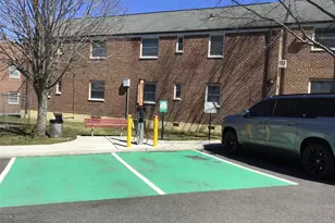 60-39 251st St, Little Neck, NY 11362 - Photo 26