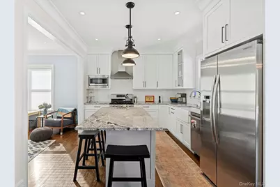 134A Montauk Highway, Westhampton, NY 11977 - Photo 4