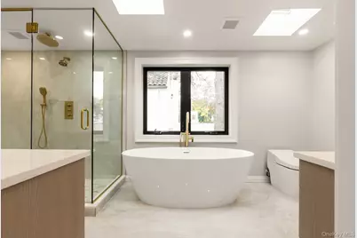 120 Baker Hill Road, Great Neck, NY 11023 - Photo 22