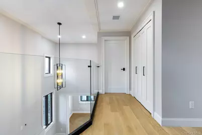 120 Baker Hill Road, Great Neck, NY 11023 - Photo 12