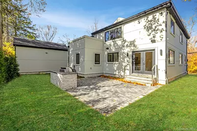 120 Baker Hill Road, Great Neck, NY 11023 - Photo 6