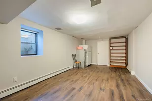 18 Robin Way, Great Neck, NY 11021 - Photo 22