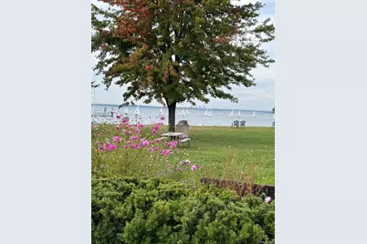 18 Robin Way, Great Neck, NY 11021 - Photo 26