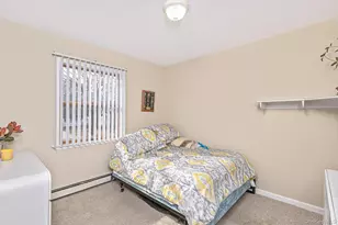 191 Hawthorne St, Mastic, NY 11950 - Photo 8