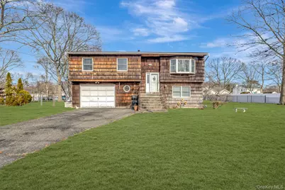 191 Hawthorne Street, Mastic, NY 11950 - Photo 1