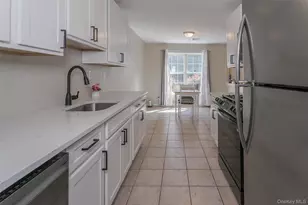 423 Kings Hwy, Warwick, NY 10990 - Photo 8