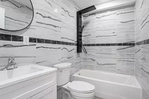 1011 E 221st St, Bronx, NY 10469 - Photo 16