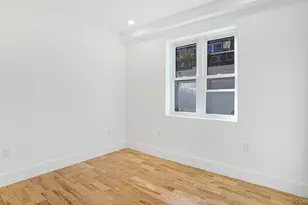 1011 E 221st St, Bronx, NY 10469 - Photo 10