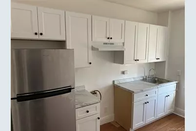 675 Main Street #4, New Rochelle, NY 10801 - Photo 2