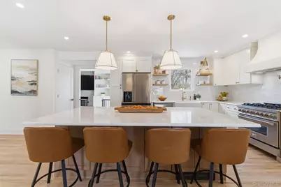 12 King Avenue, Melville, NY 11747 - Photo 8