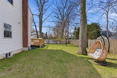 12 King Avenue, Melville, NY 11747 - Photo 32