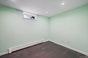 317 Centre Ave, Lindenhurst, NY 11757 - Photo 44