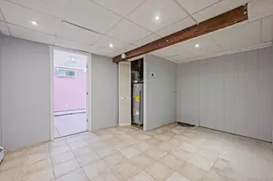 317 Centre Ave, Lindenhurst, NY 11757 - Photo 38