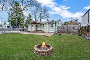 317 Centre Ave, Lindenhurst, NY 11757 - Photo 8