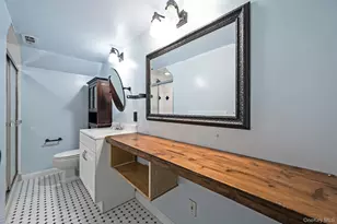 317 Centre Ave, Lindenhurst, NY 11757 - Photo 46