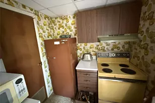 9 Lake Dr, Parksville, NY 12768 - Photo 10