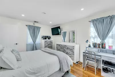 35 Grant Boulevard, Hampton Bays, NY 11946 - Photo 14