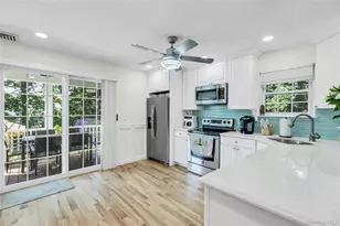 35 Grant Blvd, Hampton Bays, NY 11946 - Photo 10