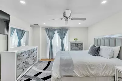 35 Grant Boulevard, Hampton Bays, NY 11946 - Photo 18