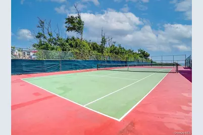 228 Mariners Way, Copiague, NY 11726 - Photo 14