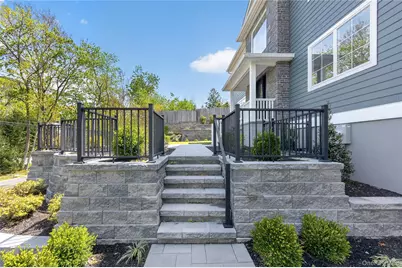 208 Cow Neck Road, Port Washington, NY 11050 - Photo 4